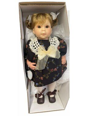 IN BOX Reva Schick Lee Middleton TENDER AND TIMELESS 22" Toddler Doll #00829